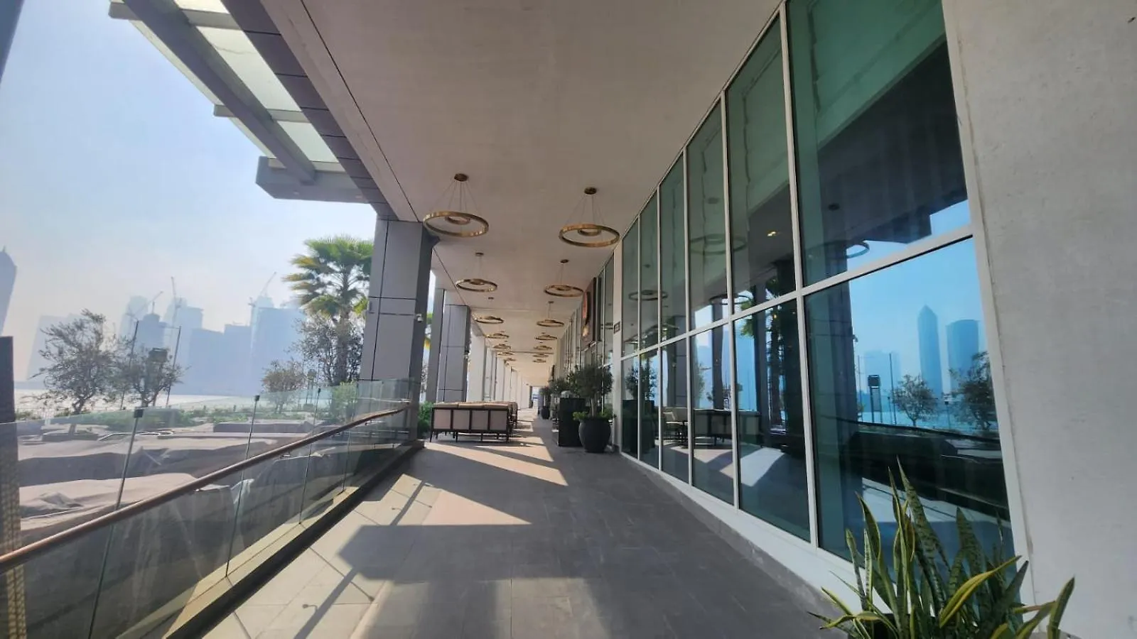Damac Maison Prive, Canal View Studio And One Bedroom Apartments, Blue Ocean Holiday Homes Dubai 0*,